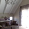 Exposed beams & Ceilings